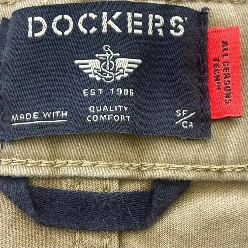 Better title  Dockers Mens Khaki Chino Pants 35x30 Straight Fit Tan Casual Work